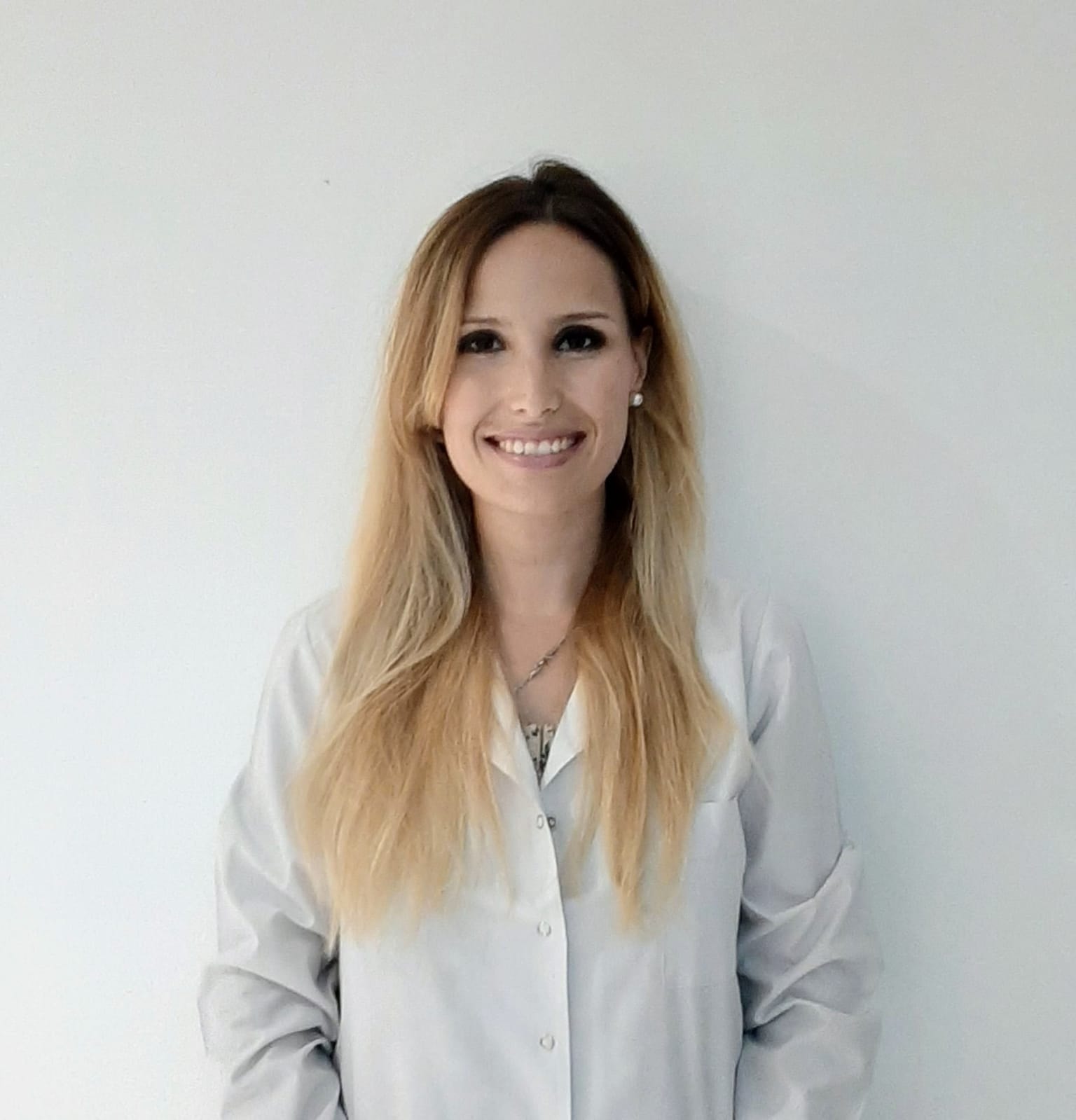 Dra. Farina, Cecilia