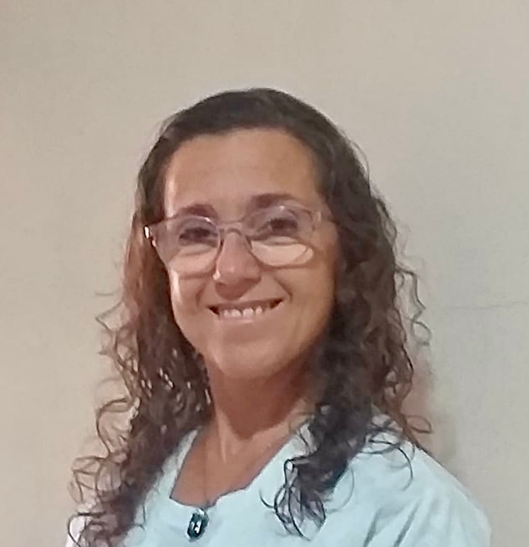 Lic. Girini, Analía