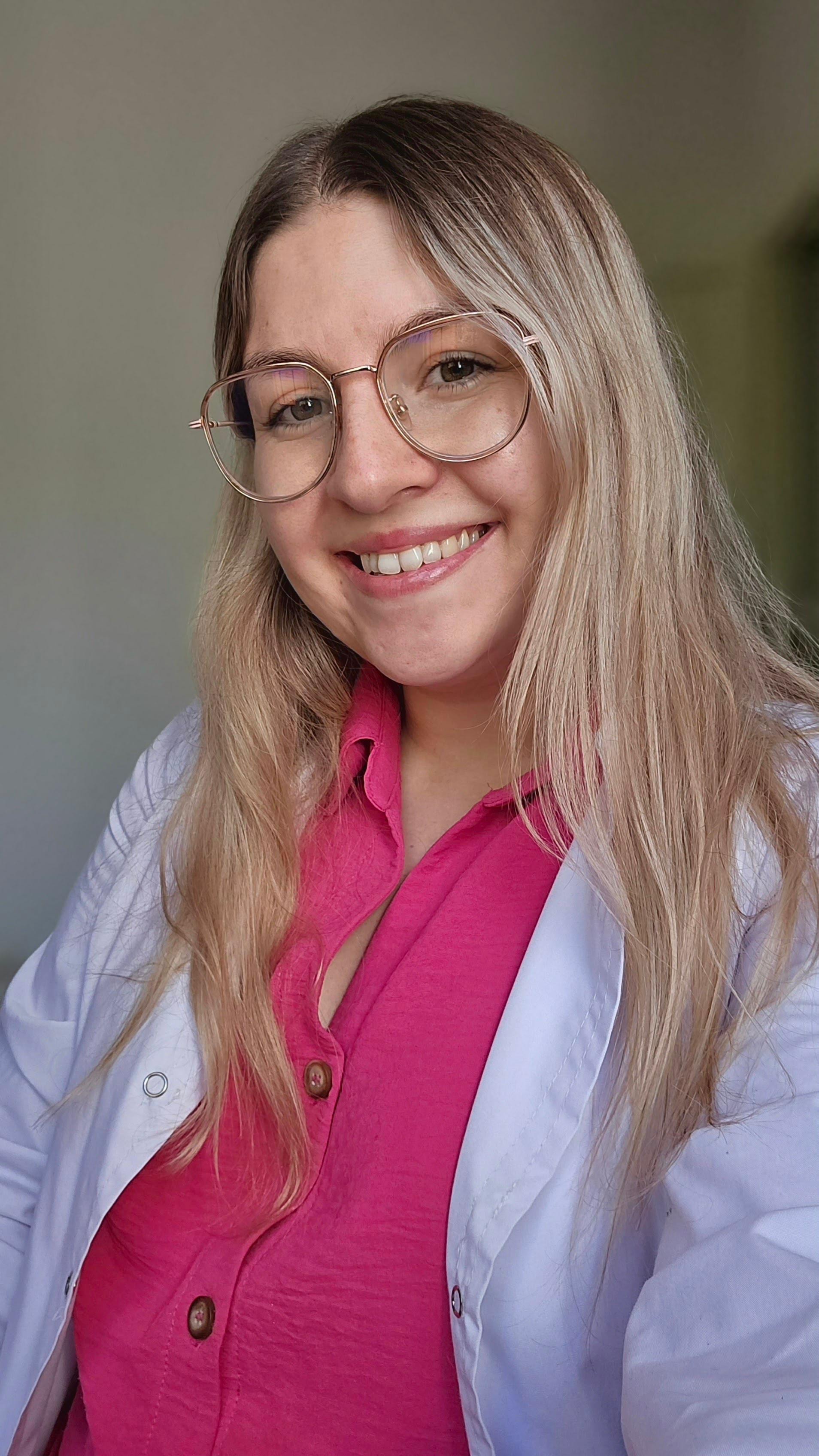 Dra. Passera, Katherina